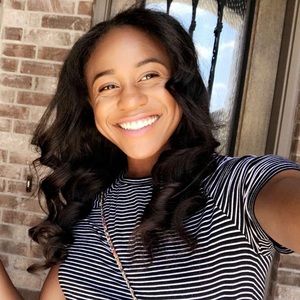 Meet your Posher, Jianni